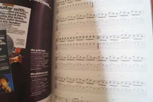 Iron Maiden - Play Guitar with (mit CD) Songbook Notenbuch Vocal Guitar