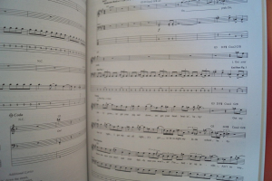 Queen - Bass Guitar Collection Songbook Notenbuch Vocal Bass