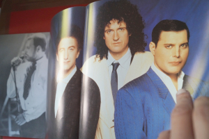 Queen - The Miracle (mit Poster) Songbook Notenbuch Piano Vocal Guitar PVG
