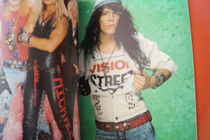 Poison - Open up and say Ahh Songbook Notenbuch Vocal Guitar