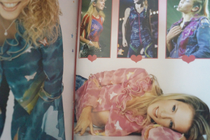 Lorie - Attitudes Songbook Notenbuch Piano Vocal Guitar PVG