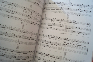 Santana - Ultimate Songbook Notenbuch Piano Vocal Guitar PVG