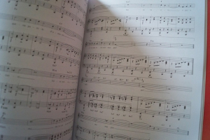 Luciano Pavarotti - Forever Songbook Notenbuch Piano Vocal Guitar PVG