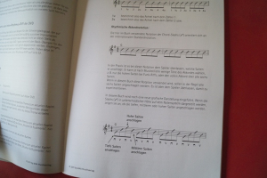 Acoustic Guitar Rhythm & Rudiments No. 1 (mit DVD) Gitarrenbuch