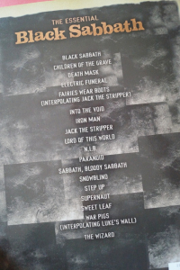Black Sabbath - The Essential Songbook Notenbuch Vocal Easy Guitar