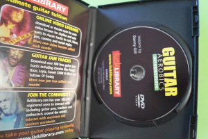 Lick Library: Guitar Aerobics Intermediate (DVD)