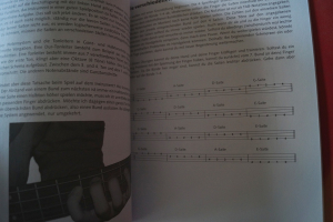 E-Bass Basiswissen (mit CD) Bassbuch