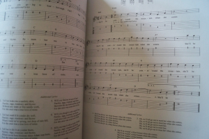 First 50 Folk Songs on Guitar Songbook Notenbuch Vocal Guitar