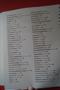 The Giant Guitar Chord Songbook (Electric) Songbook Vocal Guitar Chords
