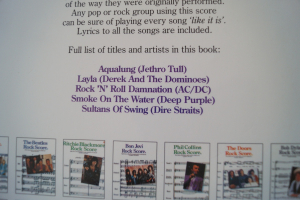 The 70s Rock Score (Version 2) Songbook Notenbuch für Bands (Transcribed Scores)