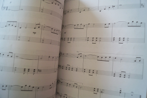 The Greatest Video Game Music Songbook Notenbuch Easy Piano