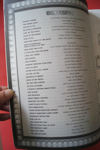 Big Movie and TV Songs 1999 Songbook Notenbuch Piano Vocal Guitar PVG