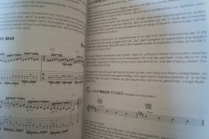 Scales n More (mit CD) Gitarrenbuch