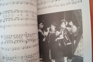 Grease (Vocal Selections) Songbook Notenbuch Piano Vocal Guitar PVG