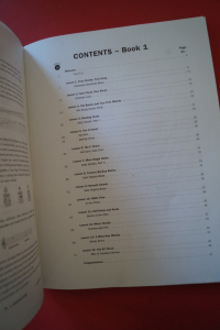 Acoustic Guitar Method (mit CDs) (Acoustic Guitar Private Lessons) Gitarrenbuch