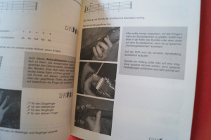 Modern Acoustic Guitar (mit CD und DVD) Gitarrenbuch