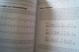 Rhythm Guitar The Complete Guide (Musicians Institute) Gitarrenbuch