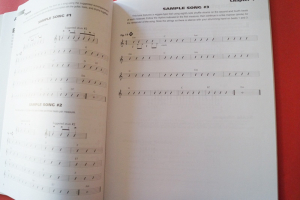 Guitar Basics Level 1 (mit Audiocode, Musicians Institute) Gitarrenbuch