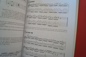 Scales n More (ohne CD) Gitarrenbuch