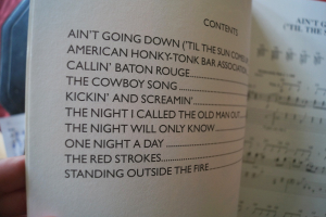 Garth Brooks - In Pieces Songbook Notenbuch Vocal Guitar
