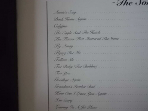 John Denver - A Legacy of Song Songbook Notenbuch Piano Vocal Guitar PVG