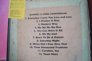Kaiser Chiefs - Employment Songbook Notenbuch Vocal Guitar