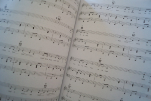 Rihanna - Loud Songbook Notenbuch Piano Vocal Guitar PVG