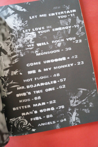 Robbie Williams - Live at Knebworth Songbook Notenbuch Piano Vocal Guitar PVG