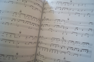 Shakira - Oral Fixation Vol.2 Songbook Notenbuch Piano Vocal Guitar PVG