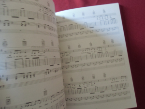 Miossec - L´Etreinte Songbook Notenbuch Piano Vocal Guitar PVG