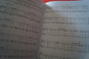 One Direction - 18 Songs Songbook Notenbuch Vocal Easy Piano