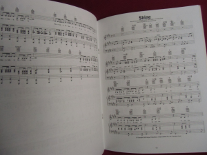 Vanessa Ambrosi - 4 Hot Hits Songbook Notenbuch Piano Vocal Guitar PVG