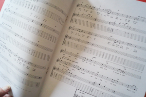 Creedence Clearwater Revival - Ultimate minus One (mit CD) Songbook Notenbuch Vocal Guitar