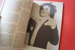 Queen - The Show must go on Biographie Songbook Notenbuch Piano Vocal Guitar PVG