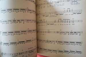 Queen - Songbook Songbook Notenbuch Vocal Guitar