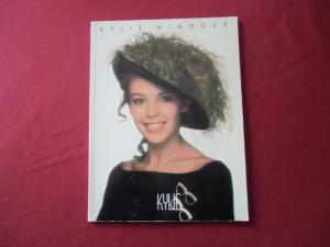 Kylie Minogue - Kylie (mit Poster) Songbook Notenbuch Piano Vocal Guitar PVG