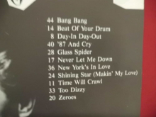 David Bowie - Never let me down Songbook Notenbuch Piano Vocal Guitar PVG