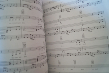 Madonna - Music Songbook Notenbuch Piano Vocal Guitar PVG