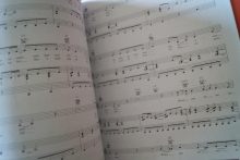 Norah Jones - Little broken Hearts Songbook Notenbuch Piano Vocal Guitar PVG